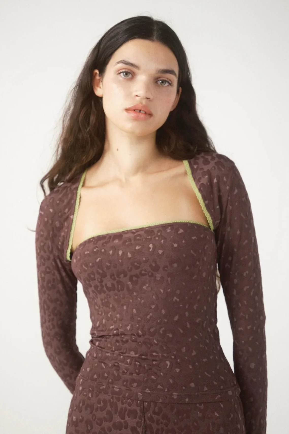 Pixie & Peach Gwen Leopard Jacquard Shrug Top