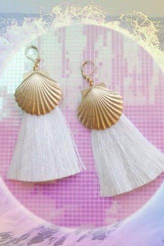Suzywan DELUXE Sea Shells Tassel Mermaid Earrings - Image 3